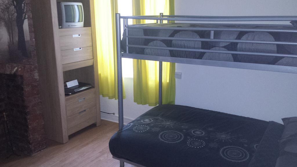 The Kingscliffe Guesthouse Manchester Oda fotoğraf