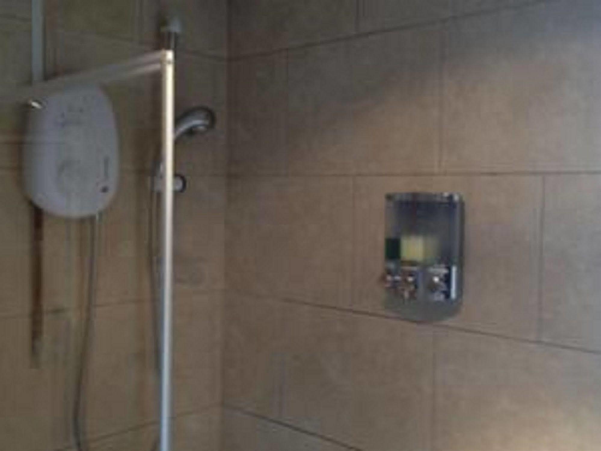 The Kingscliffe Guesthouse Manchester Dış mekan fotoğraf